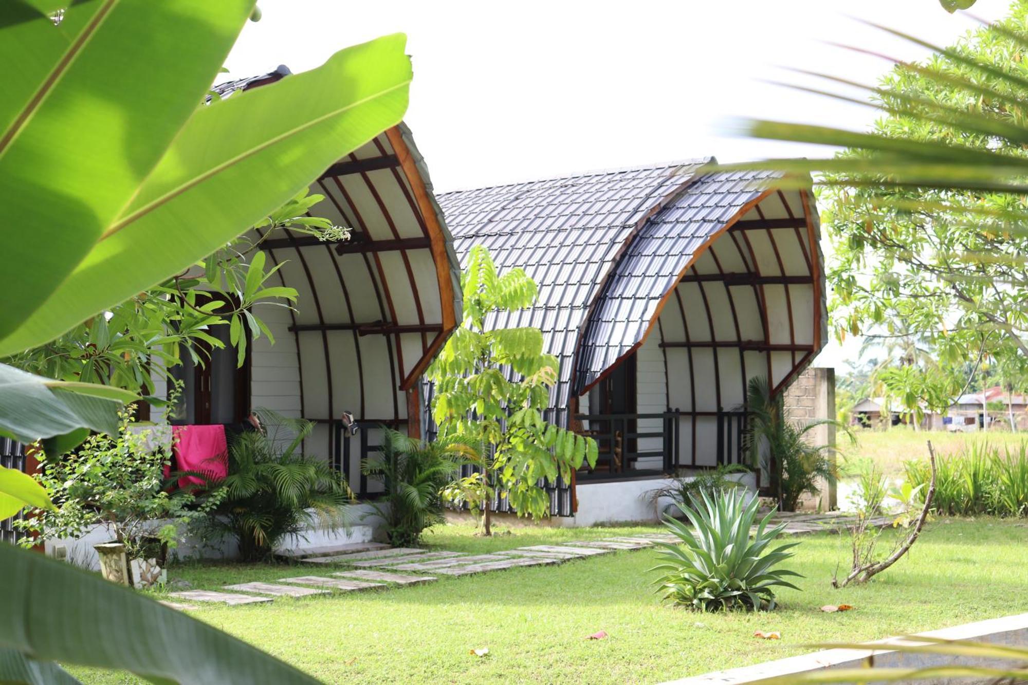 Gino'S Place - Guest House & Jungle Trekking Bukit Lawang Εξωτερικό φωτογραφία