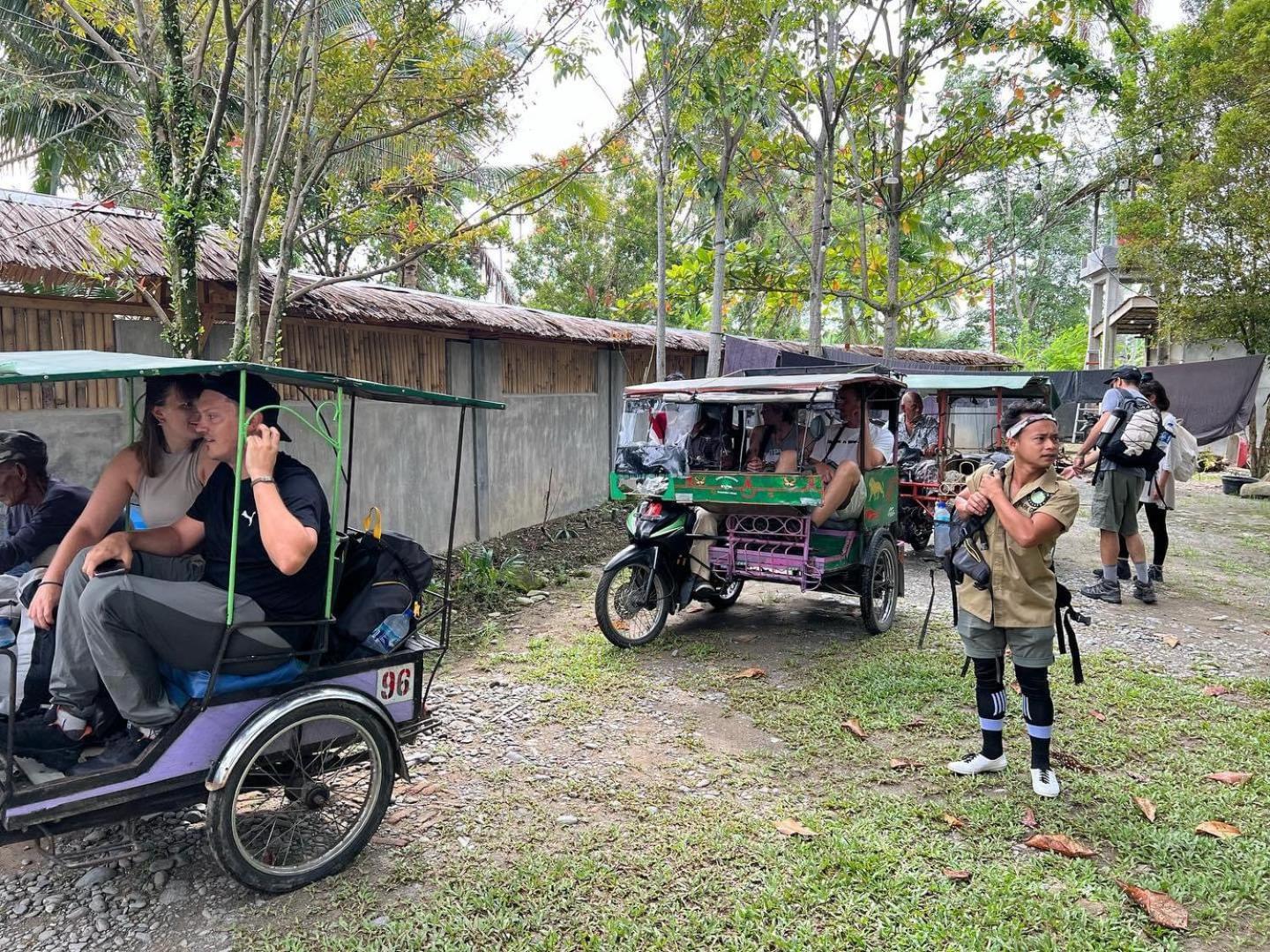 Gino'S Place - Guest House & Jungle Trekking Bukit Lawang Εξωτερικό φωτογραφία