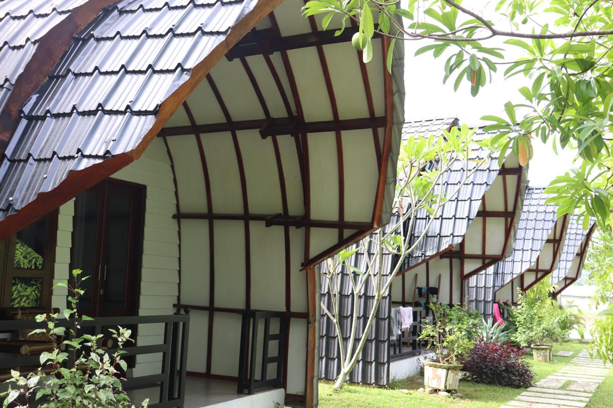 Gino'S Place - Guest House & Jungle Trekking Bukit Lawang Εξωτερικό φωτογραφία