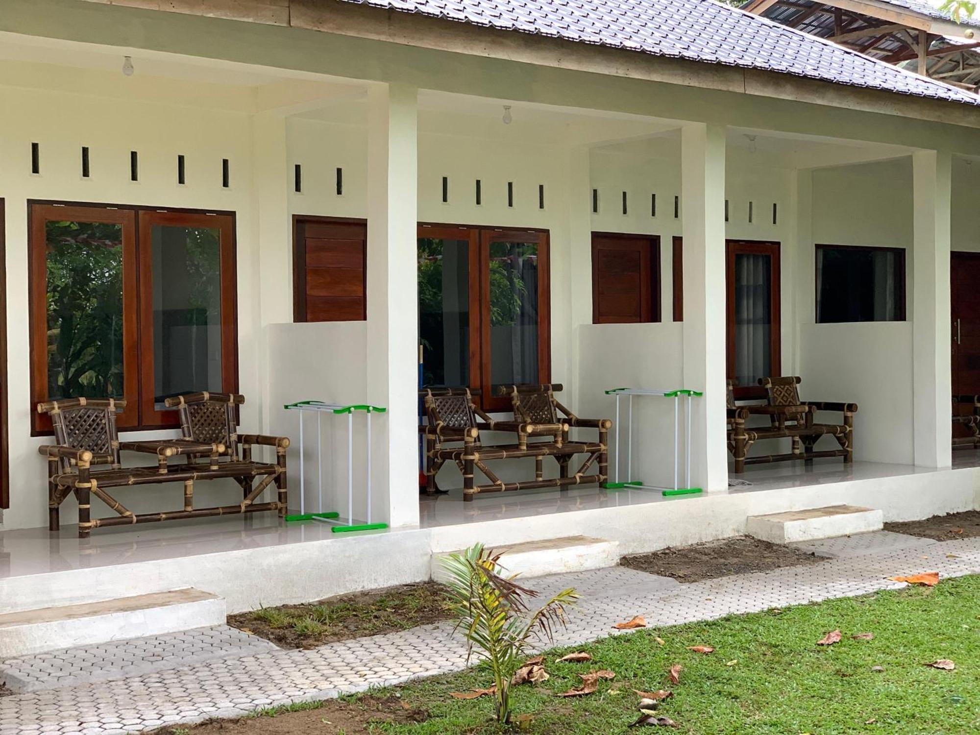 Gino'S Place - Guest House & Jungle Trekking Bukit Lawang Εξωτερικό φωτογραφία