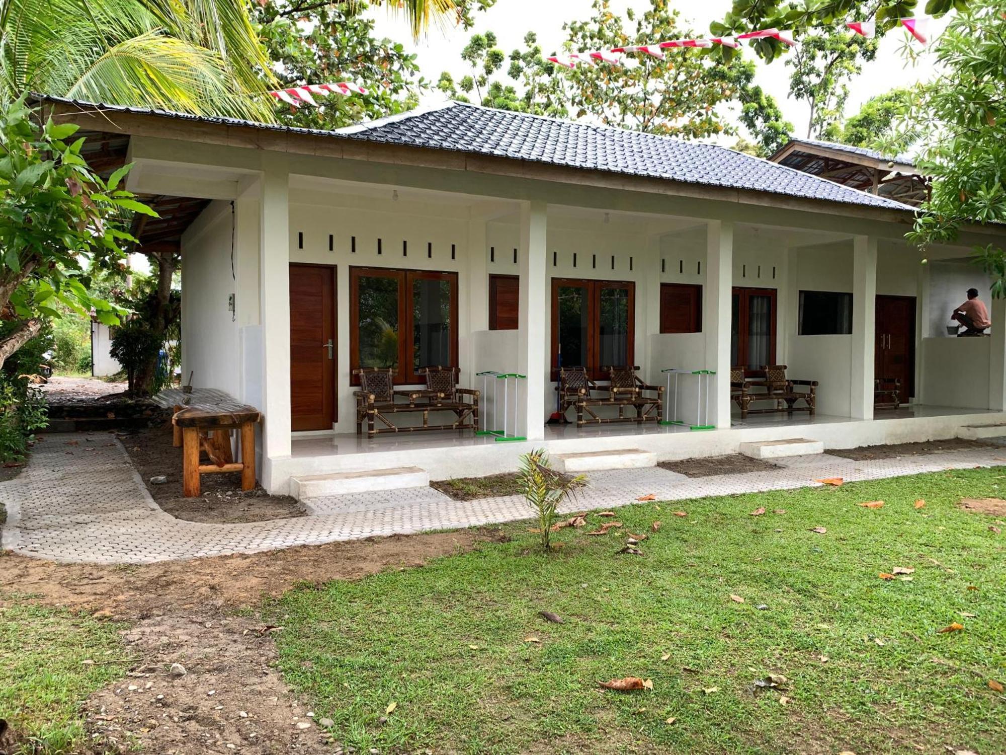 Gino'S Place - Guest House & Jungle Trekking Bukit Lawang Εξωτερικό φωτογραφία